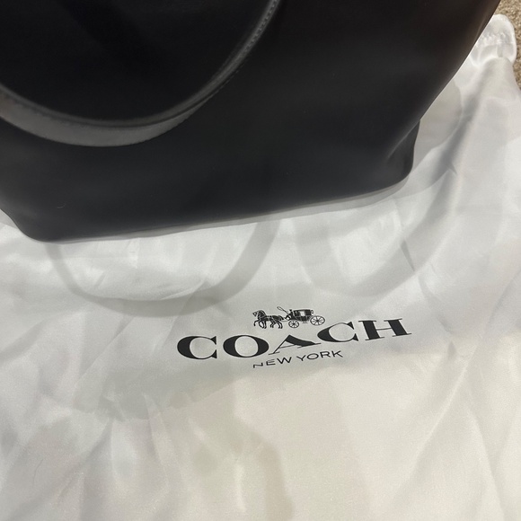 BRAND NEW COACH BLACK KISSLOCK - Picture 2 of 11